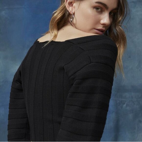 Urban black cropped sweater, size S - Picture 6 of 7